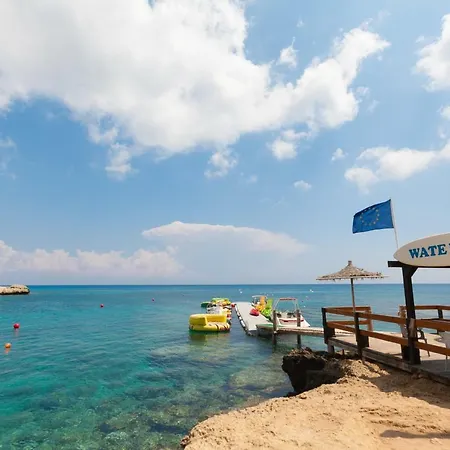 Dafni 26 * Protaras